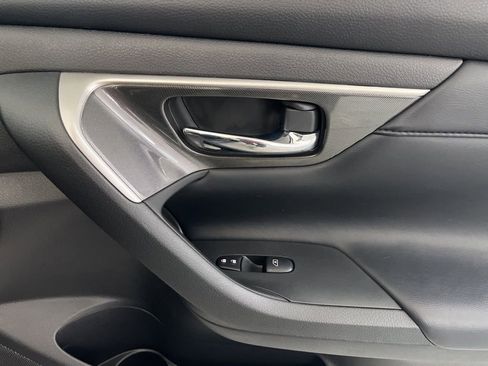 Used 2013 Nissan Altima 2.5 SL image 56