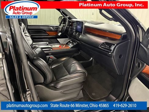 Used 2018 Lincoln Navigator Reserve w/ Technology Package AWD/4WD image 41