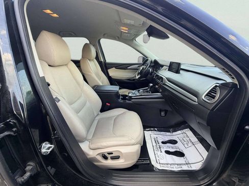 Used 2018 MAZDA CX-9 Touring FWD image 34