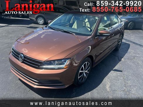 Used 2017 Volkswagen Jetta SE FWD image 1