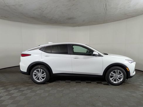 New 2026 Buick Envista Preferred image 6