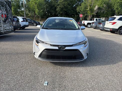 Used 2024 Toyota Corolla LE FWD image 8