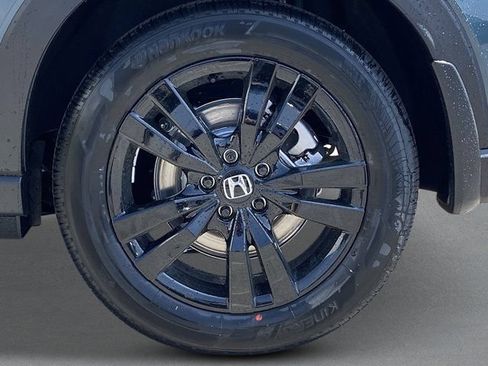 New 2027 Honda HR-V Sport image 7