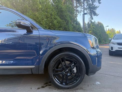 Used 2023 Kia Telluride EX X-Line AWD/4WD image 3