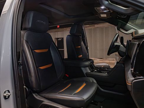 Used 2024 GMC Sierra 2500 AT4 w/ AT4 Premium Plus Package image 26