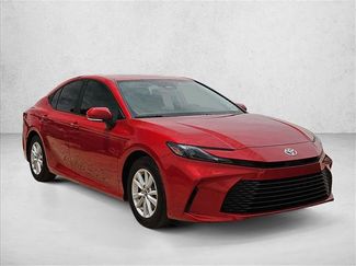 Used 2025 Toyota Camry LE FWD video 3