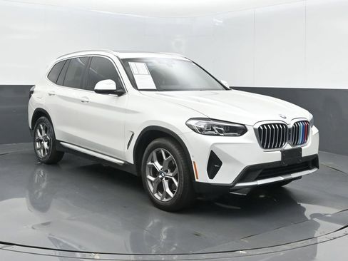 Used 2023 BMW X3 xDrive30i w/ Premium Package AWD/4WD image 1