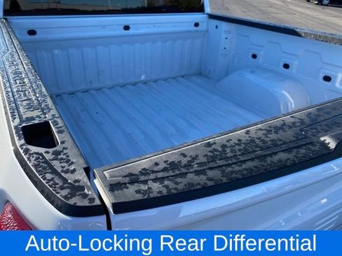 Certified 2025 Chevrolet Silverado 1500 LT image 20