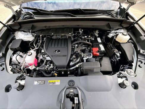 Used 2025 Lexus TX 350 Premium image 31