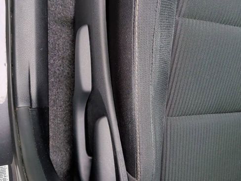 Used 2015 Toyota RAV4 XLE image 12