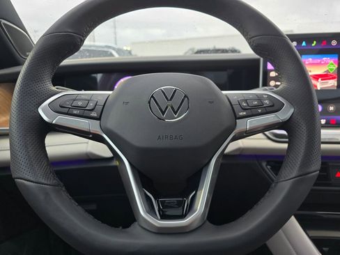 New 2026 Volkswagen Tiguan SEL R-Line image 22