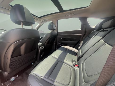 Used 2024 Hyundai Tucson Limited AWD/4WD image 28