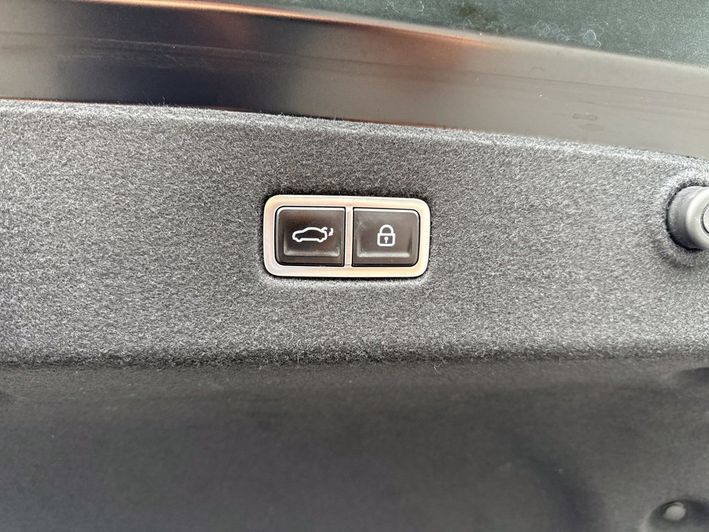 Used 2024 Hyundai Ioniq 6 Limited AWD/4WD image 48