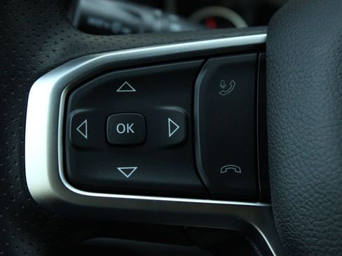 New 2026 RAM 1500 Warlock AWD/4WD image 32