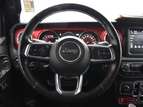Used 2019 Jeep Wrangler Unlimited Rubicon w/ Cold Weather Group AWD/4WD image 9