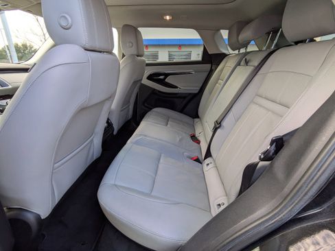 Used 2020 Land Rover Range Rover Evoque S image 18
