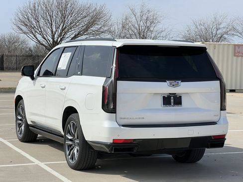 Used 2023 Cadillac Escalade Sport w/ Touring Package image 7