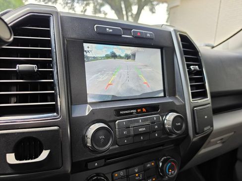 Used 2018 Ford F150 XLT RWD image 25