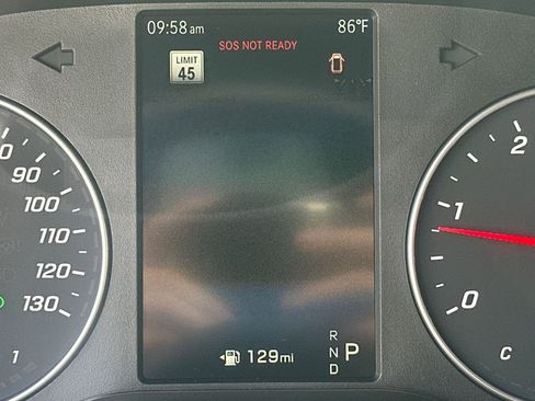 Used 2025 Mercedes-Benz Sprinter 2500 image 4