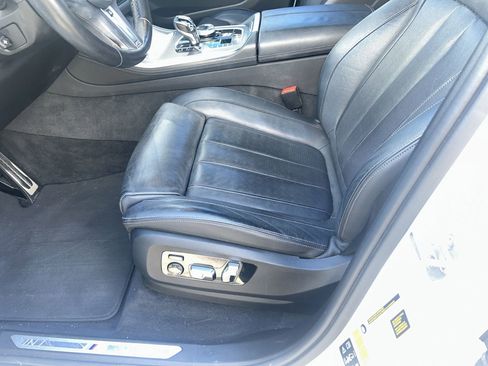 Used 2019 BMW X5 xDrive40i w/ M Sport Package image 3