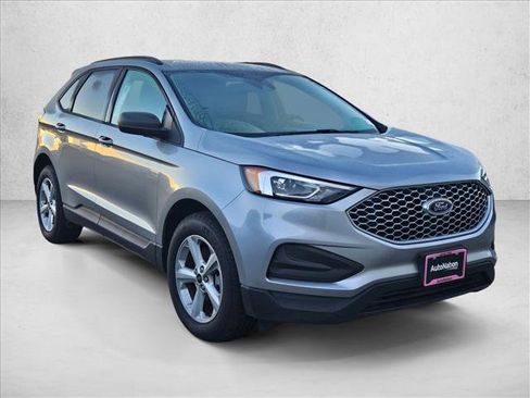 New 2024 Ford Edge SE image 7