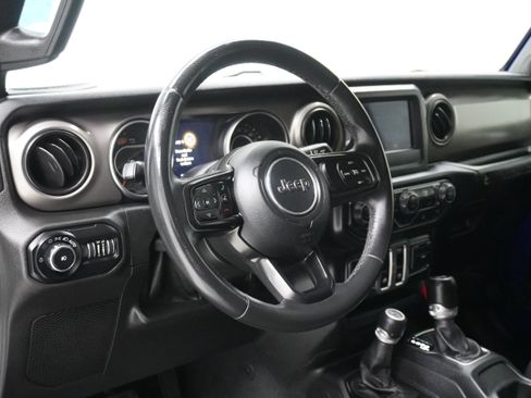 Used 2018 Jeep Wrangler Sport S image 11