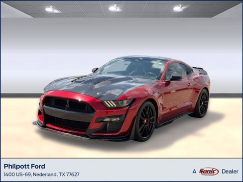Used 2021 Ford Mustang Shelby GT500 w/ Technology Package RWD image 1