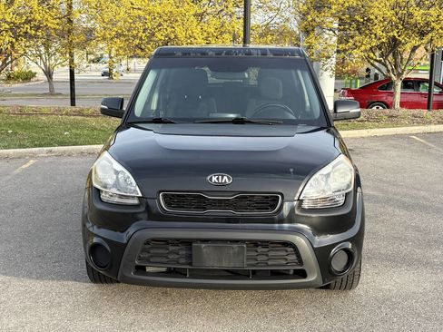 Used 2013 Kia Soul + image 4