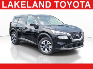 Used 2023 Nissan Rogue SV image 1
