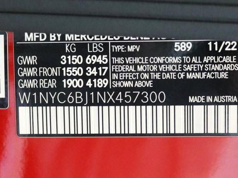 Used 2022 Mercedes-Benz G 550 image 30