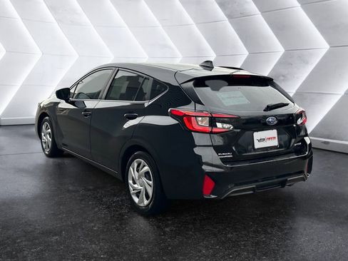 Certified 2025 Subaru Impreza 2.0i image 6