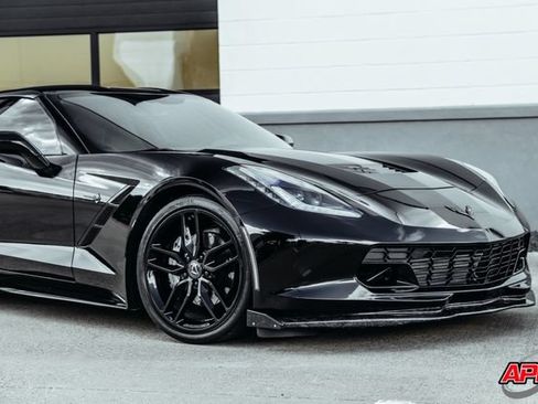 Used 2016 Chevrolet Corvette Stingray Coupe RWD image 41