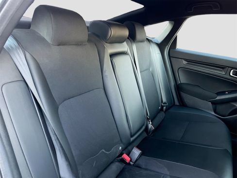 Used 2025 Honda Civic Sport image 24