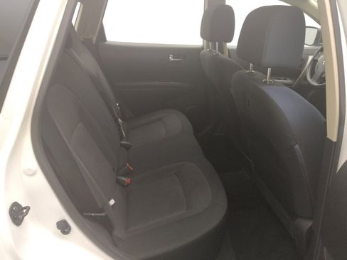 Used 2014 Nissan Rogue S AWD/4WD image 19