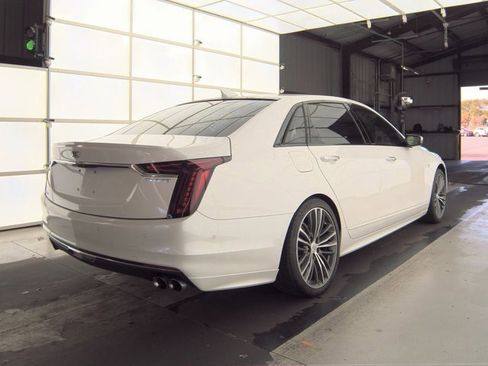 Used 2019 Cadillac CT6 Sport image 2