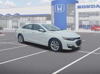 Used 2025 Chevrolet Malibu LT video 1