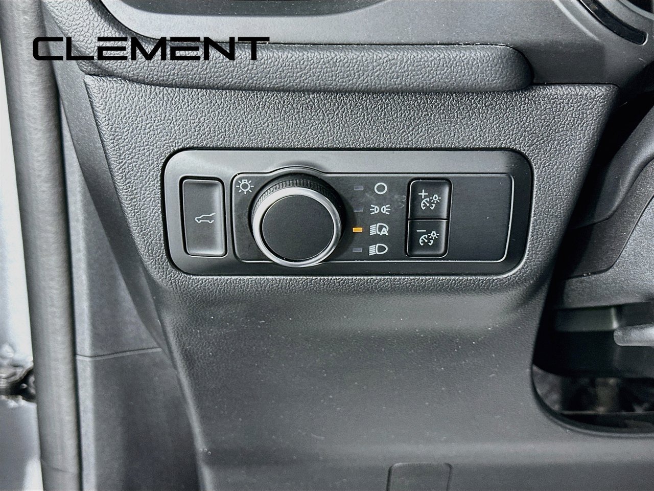 Certified 2024 Ford Escape ST-Line AWD/4WD image 14