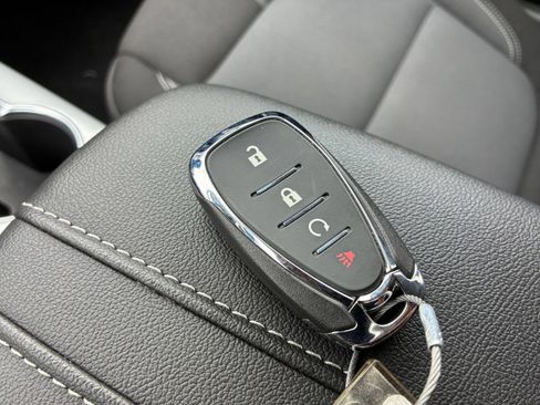 Used 2026 Chevrolet Blazer LT FWD image 21