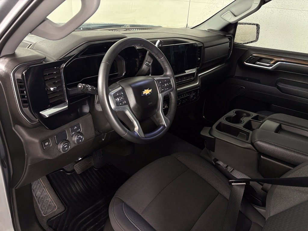 Certified 2024 Chevrolet Silverado 1500 LT RWD image 19