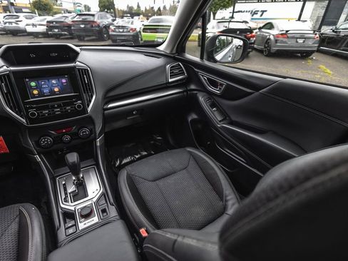 Used 2019 Subaru Forester Premium AWD/4WD image 26