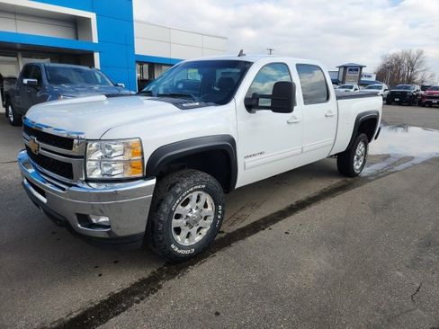 Used 2011 Chevrolet Silverado 2500 LTZ w/ LTZ Plus Package image 23