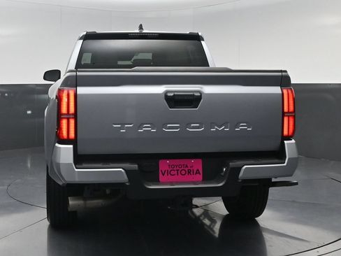 Used 2025 Toyota Tacoma SR5 RWD image 19