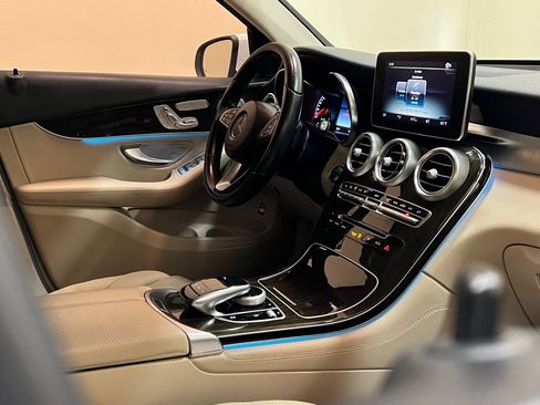 Used 2017 Mercedes-Benz GLC 300 image 20