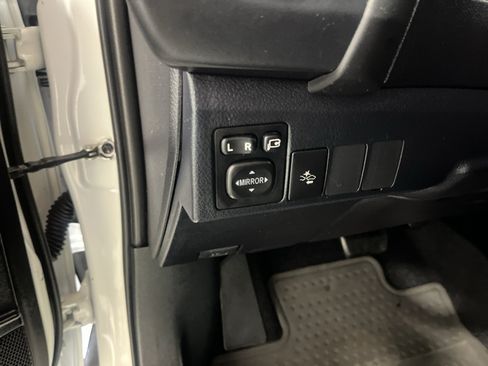Used 2018 Toyota Corolla iM w/ All-Weather Mat Package FWD image 32