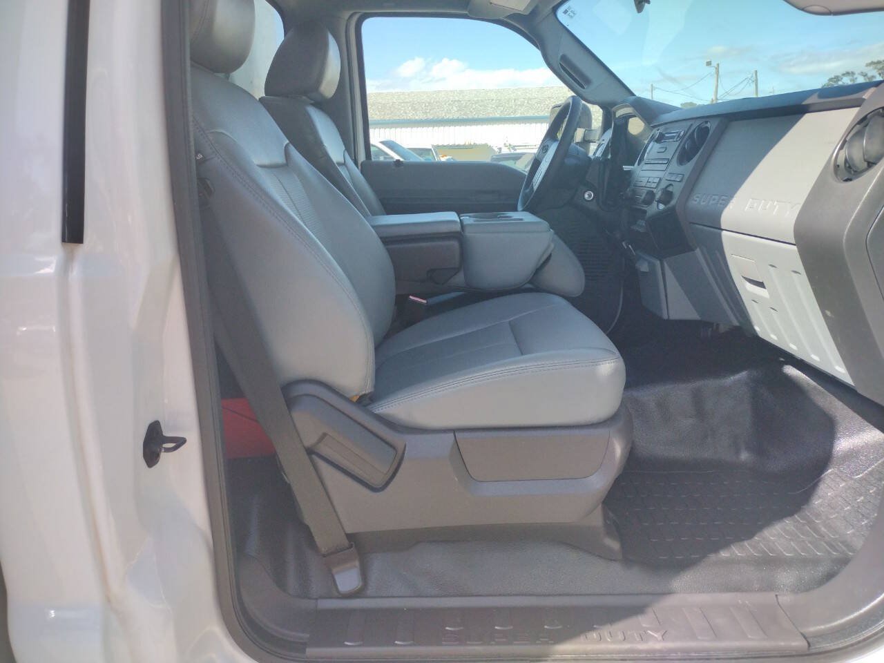 Used 2015 Ford F350 XL RWD image 15