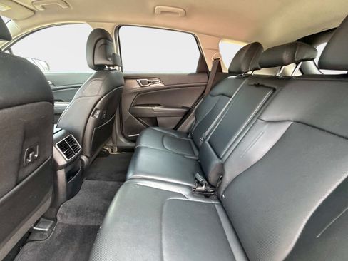 Used 2023 Kia Sportage EX FWD image 15