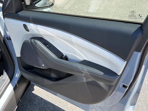 Used 2025 Ford Mustang Mach-E Premium w/ Interior Protection Package RWD image 14
