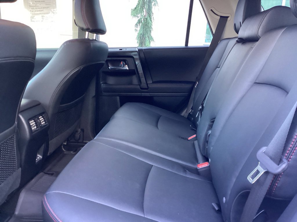 Certified 2024 Toyota 4Runner TRD Off-Road Premium w/ Moonroof Package AWD/4WD image 6