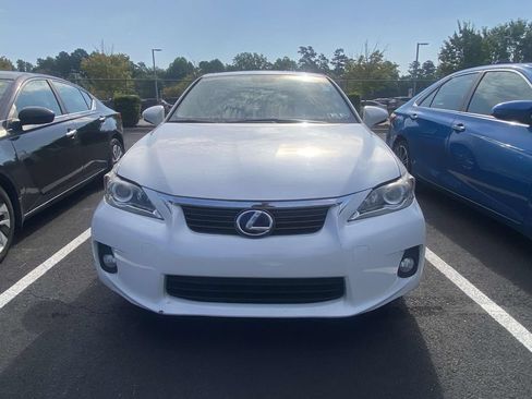Used 2012 Lexus CT 200h Premium FWD image 2