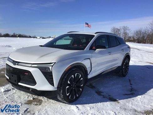 Used 2024 Chevrolet Blazer EV RS image 9